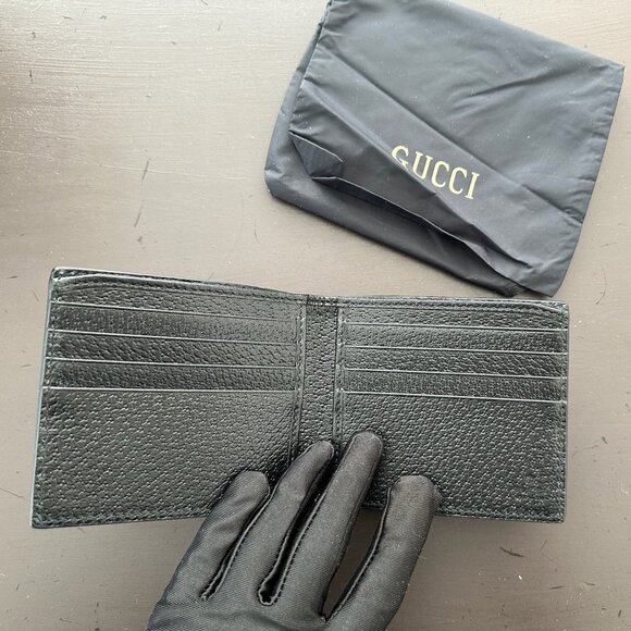 Gucci Wallet - Picture 3 of 4